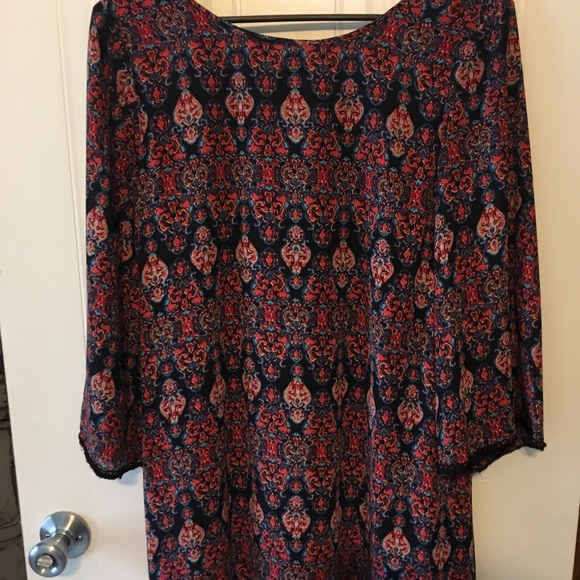 Dress - Picture 2 of 3